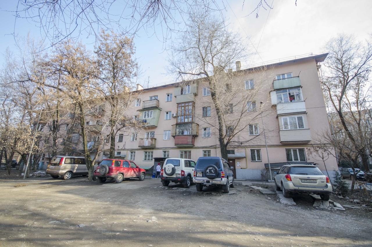Appartamento Золотой Квадрат Шевченко 75 Almaty Esterno foto
