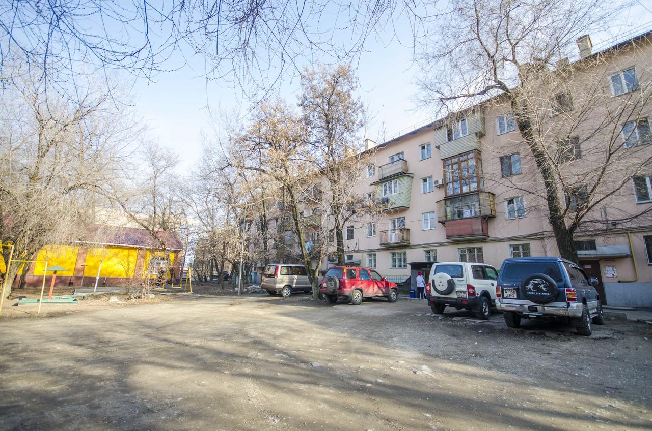 Appartamento Золотой Квадрат Шевченко 75 Almaty Esterno foto